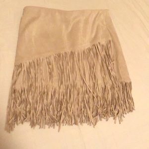 Super stylish skirt from Zara